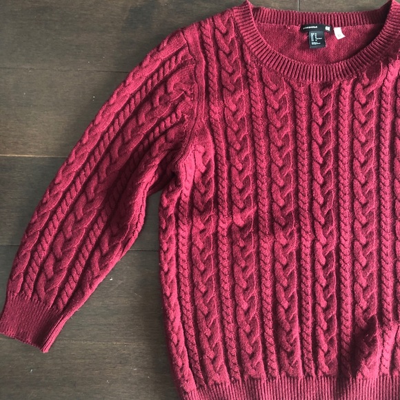 H&M deep burgandy knit sweater - Picture 2 of 6